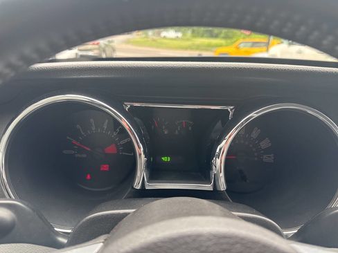 Used 2006 Ford Mustang Coupe RWD image 25