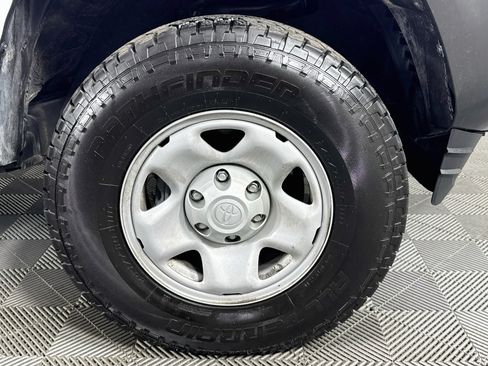 Used 2022 Toyota Tacoma SR RWD image 27
