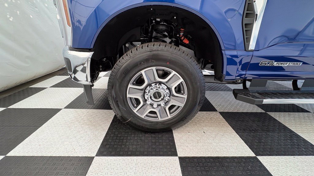 New 2026 Ford F350 Lariat AWD/4WD image 10