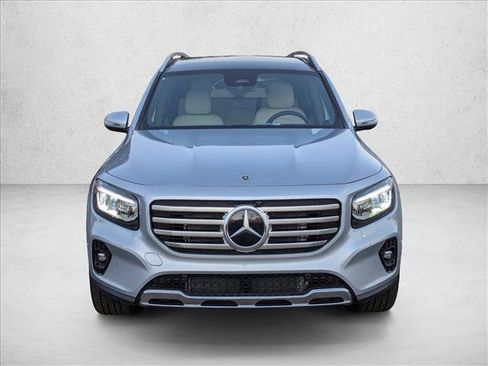 New 2026 Mercedes-Benz GLB 250 image 6