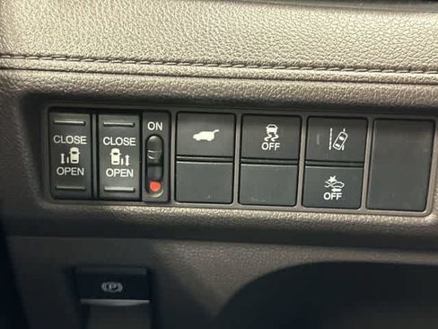 Used 2019 Honda Odyssey EX-L image 19