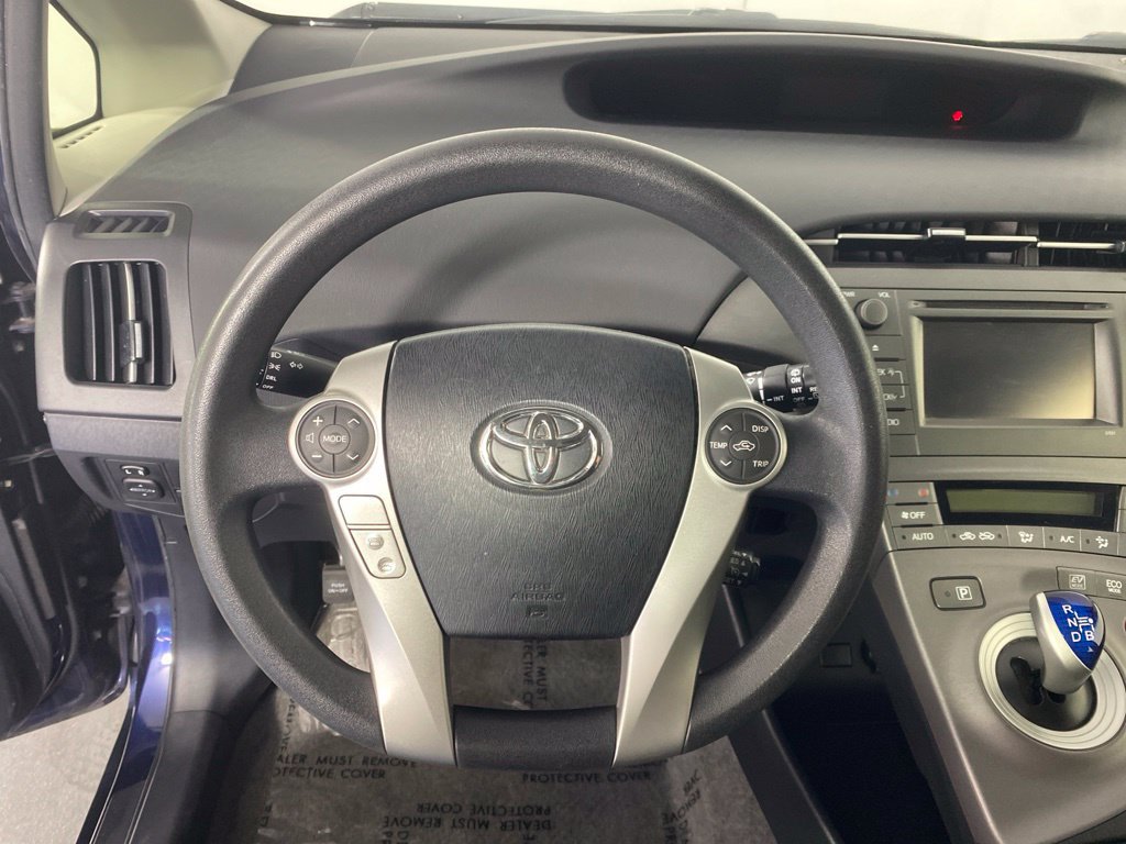 Used 2015 Toyota Prius Two FWD image 14