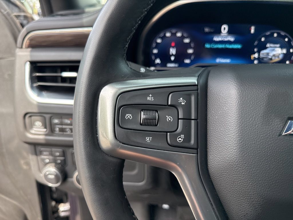 Used 2023 Chevrolet Tahoe Z71 w/ Luxury Package AWD/4WD image 23