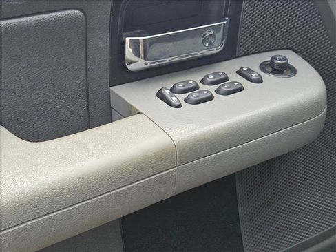 Used 2008 Ford F150 XLT RWD image 6