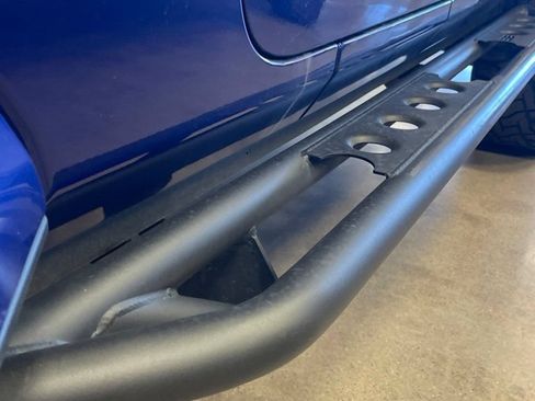 Used 2019 Jeep Wrangler Unlimited Sahara AWD/4WD image 6
