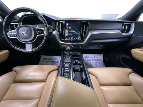 Used 2018 Volvo XC60 T6 Inscription w/ Vision Package image 18