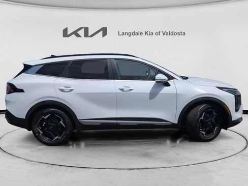 New 2026 Kia Sportage EX FWD image 3