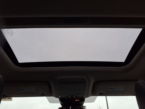 Used 2025 MAZDA CX-90 3.3 Turbo w/ Preferred Package image 9