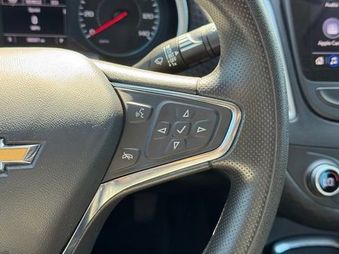 Used 2023 Chevrolet Malibu LT FWD image 25
