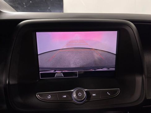 Used 2021 Chevrolet Camaro LT image 21