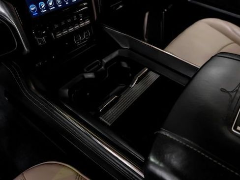 Used 2019 RAM 2500 Limited AWD/4WD image 25