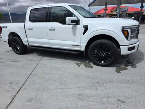Used 2025 Ford F150 Lariat AWD/4WD image 15