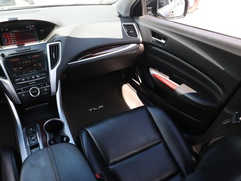 Used 2016 Acura TLX V6 FWD image 25