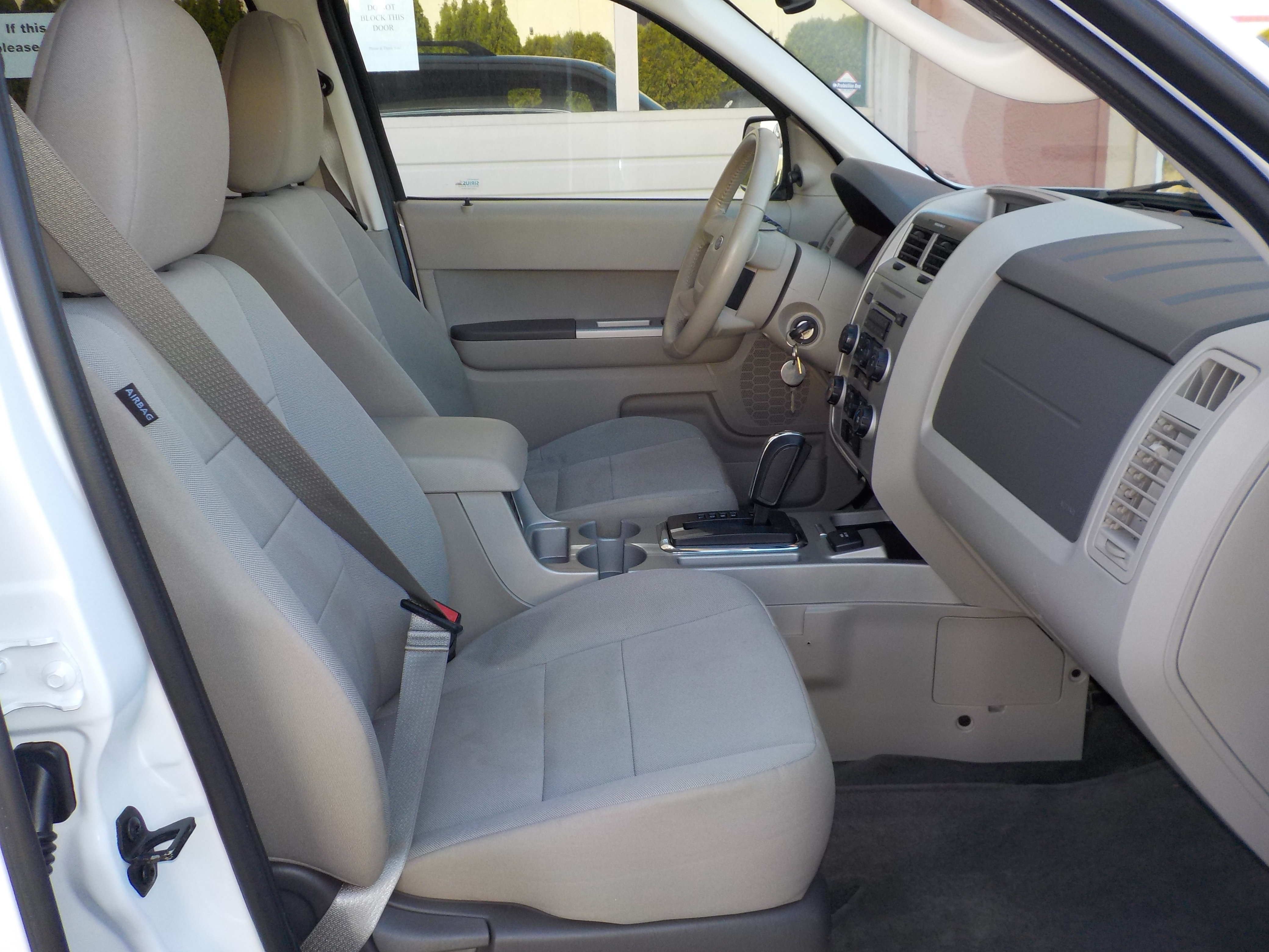 Used 2012 Ford Escape 4WD Hybrid image 26