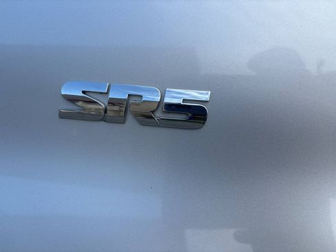 Used 2010 Toyota 4Runner SR5 AWD/4WD image 21