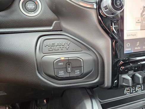 New 2026 RAM 2500 Laramie w/ Night Edition AWD/4WD image 24