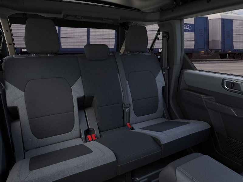 New 2026 Ford Bronco 4-Door AWD/4WD image 11