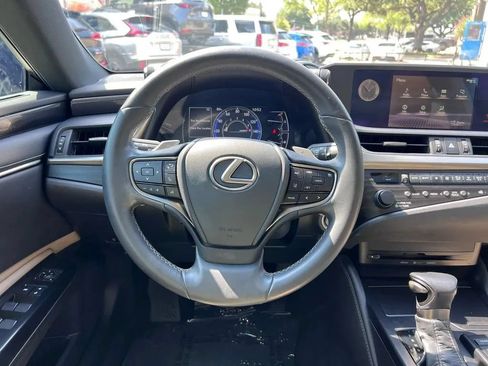 Used 2020 Lexus ES 350 w/ Accessory Package 2 FWD image 40