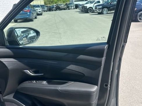 Used 2025 Hyundai Tucson SEL AWD/4WD image 34