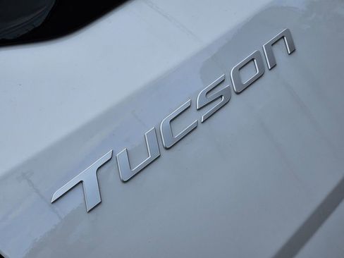 New 2026 Hyundai Tucson SE FWD image 11