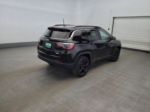 Used 2021 Jeep Compass Latitude AWD/4WD image 9