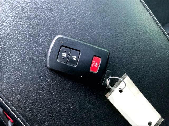Used 2021 Toyota 4Runner Nightshade AWD/4WD image 34