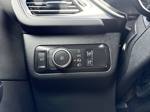 Used 2020 Ford Escape SEL AWD/4WD image 25