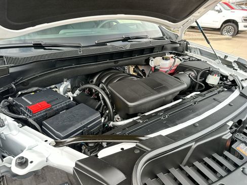 Used 2025 Chevrolet Tahoe High Country image 26