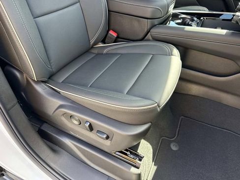 New 2026 Chevrolet Tahoe Premier RWD image 13