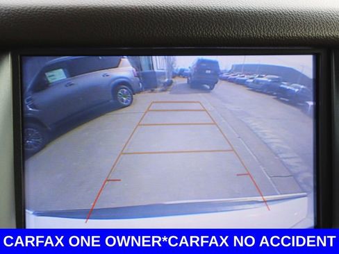 Used 2018 Chevrolet Suburban Premier image 44