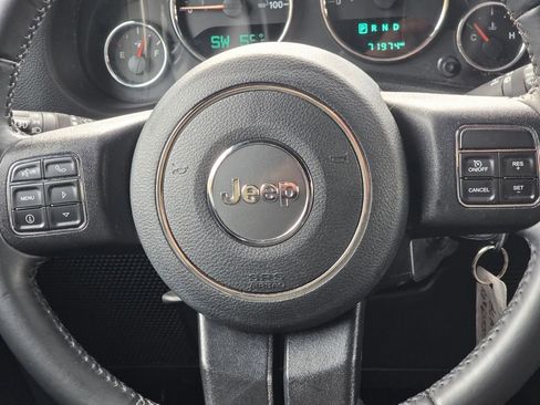 Used 2018 Jeep Wrangler Unlimited Sport S image 16