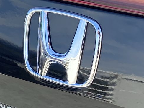 Used 2022 Honda Civic Sport Touring image 4