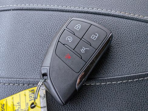 Used 2024 Chevrolet Traverse LS FWD image 27