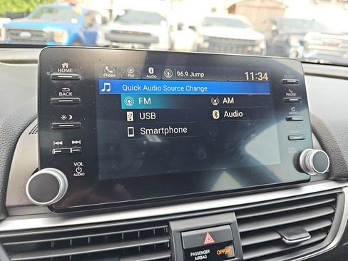 Used 2018 Honda Accord Sport image 23