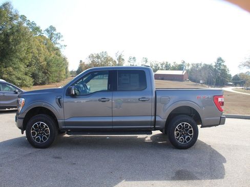 Used 2021 Ford F150 Lariat image 11