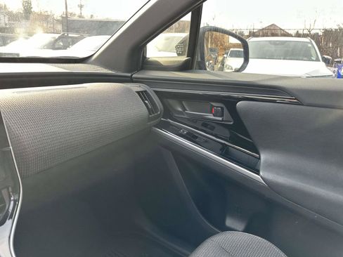 Used 2023 Toyota bZ4X Limited image 29