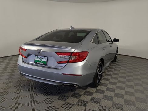 Used 2020 Honda Accord Sport image 9