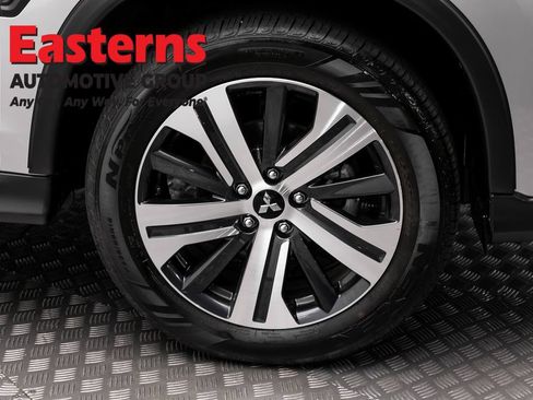Used 2025 Mitsubishi Outlander Sport SE AWD/4WD image 30