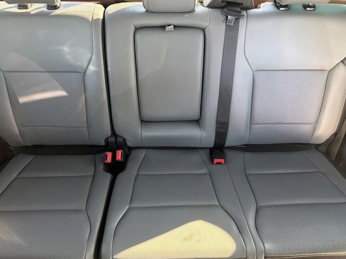 Used 2021 Ford F150 Lariat w/ Equipment Group 502A High image 19