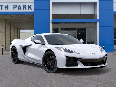 New 2026 Chevrolet Corvette Z06 RWD image 7