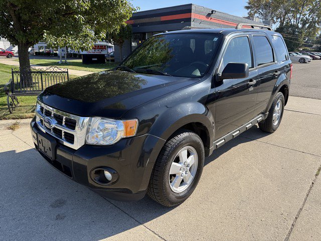 Used 2009 Ford Escape XLT FWD image 1