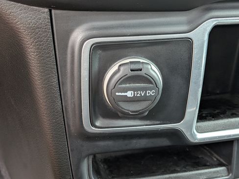 Used 2018 Jeep Wrangler Sport AWD/4WD image 27
