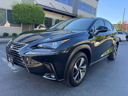 Used 2020 Lexus NX 300h AWD w/ Premium Package image 4