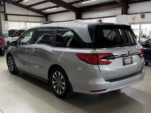 Used 2022 Honda Odyssey EX-L image 4