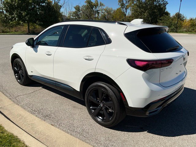 Used 2024 Buick Envision Sport Touring AWD/4WD image 4