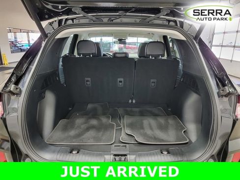 Used 2022 Ford Escape Titanium w/ Titanium Elite Package AWD/4WD image 36