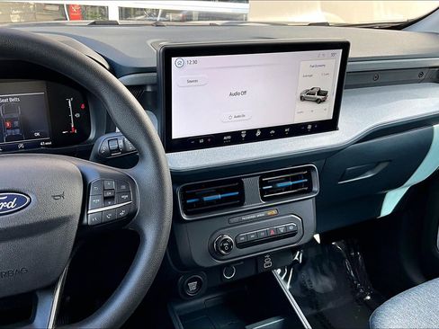 Used 2025 Ford Maverick XLT w/ Equipment Group 302A image 6