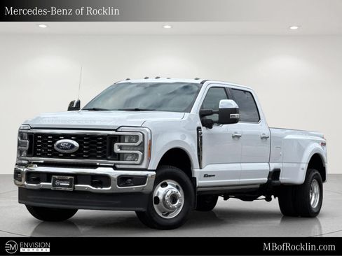 Used 2025 Ford F350 Lariat w/ Lariat Ultimate Package AWD/4WD image 1