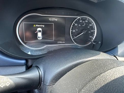 Certified 2025 Nissan Versa SV w/ Trunk Package FWD image 8
