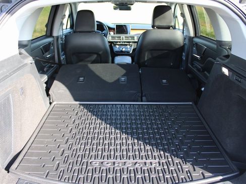 Used 2021 Lincoln Corsair Reserve w/ Equipment Group 201A image 35